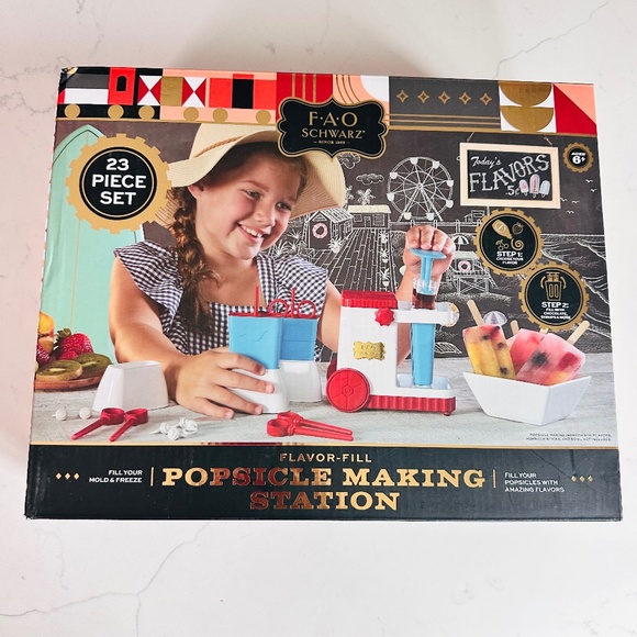 F.A.O. Schwarz Popsicle Making Station 23 Piece Set  Kit with 3 Popsicle Bar - Picture 1 of 6